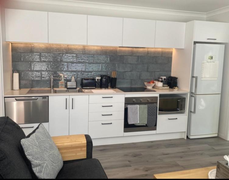 Raumati Guest House باراباراومو المظهر الخارجي الصورة